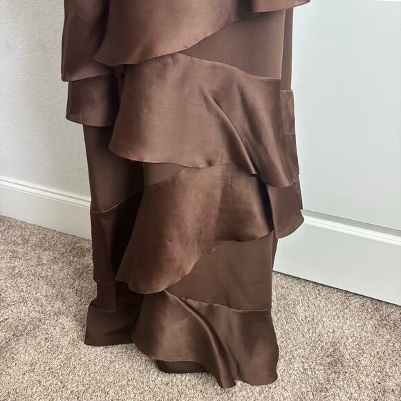 VTG Carolina Herrera Bergdorf Goodman Brown Silk Gown Long Sleeve Tiered Sz 14 - Picture 11 of 16